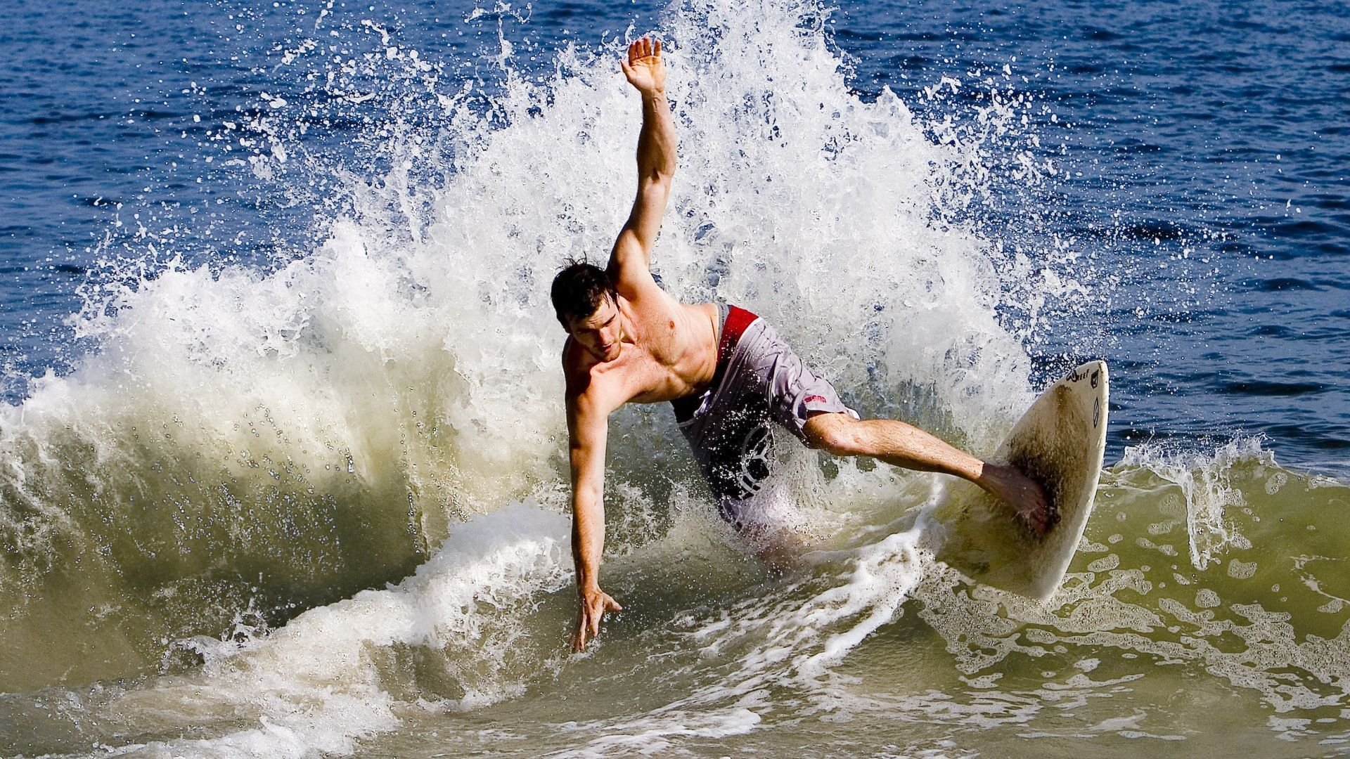 西班牙中场核心:我们配得上决赛舞台,西班牙顶级中场