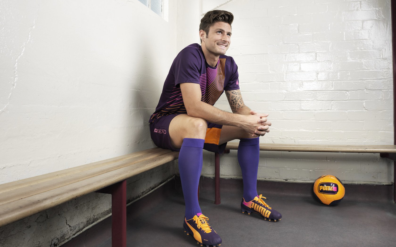 足球夺目瞬间：全球体坛大咖闪耀，全球足球巨星排名